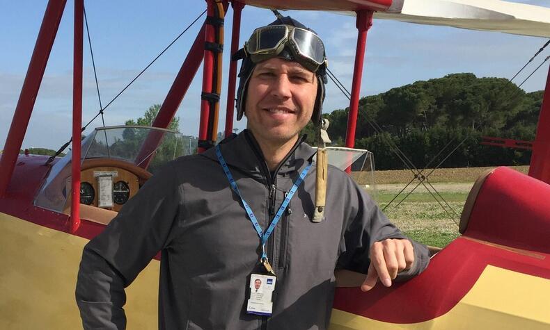 Carl-Oscar Lawaczeck pilot oceansky airships.