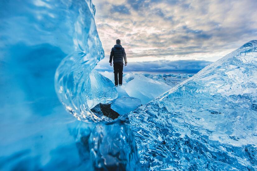 Iceberg in the Jökulsárlón lagoon. Photo by Joshua Earle. Jökulsárlón Lagoon