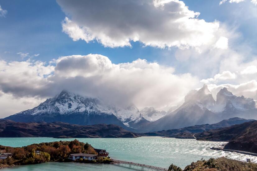 Hosteria Pehoe at Grey Lake, next to Torres del Paine. Photo by Rodrigo Flores. Hosteria Pehoe at Grey Lake, next to Torres del Paine. Photo by Rodrigo Flores.