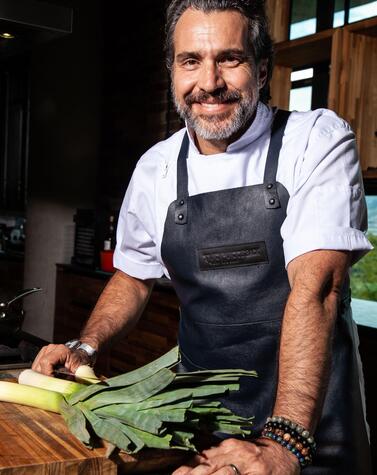 The renowned chef discovered his love for cooking through his mother. chef experience gastronomy gourmet gastronomy colombia the chef is back
