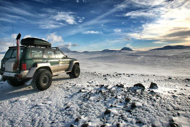A 4WD tour is the best way to explore and discover the Icelandic highlands and its characteristic lunar landscape. travel luxury adventure Iceland jeep