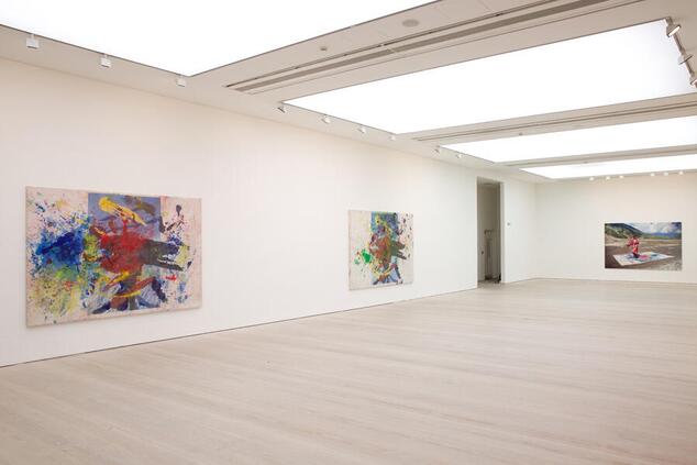 One of the gallery's objectives is to promote young British artists. saatchi gallery chelsea art london