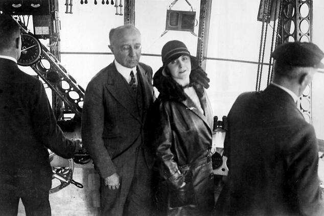 Lady Grace Drummond-Hay with her partner and partner Karl von Wiegand inside the Graf Zeppelin. Pioneer airship Grace Drummond Graf Zeppelin