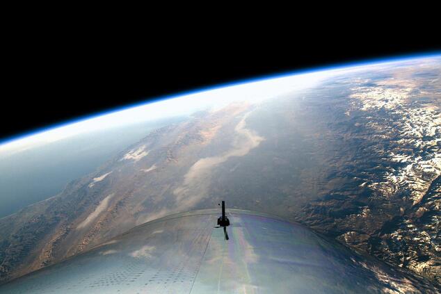 travel to space with Virgin Galactic