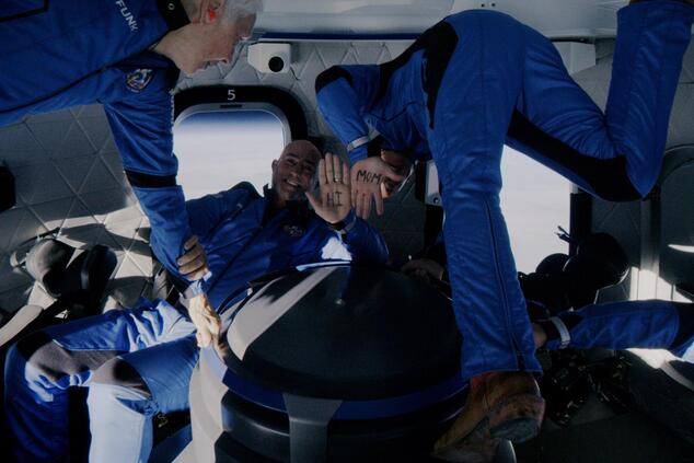 blue origin jeff bezos space travel