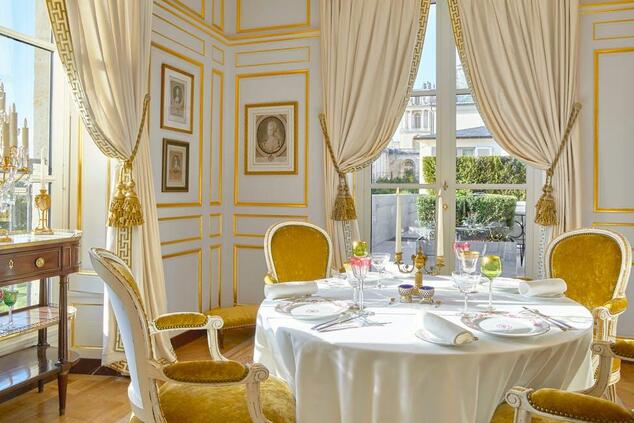 gastronomy alain ducasse versailles