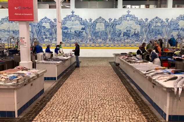 setubal market.