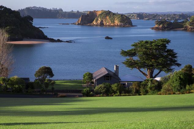 the landing new zealand.
