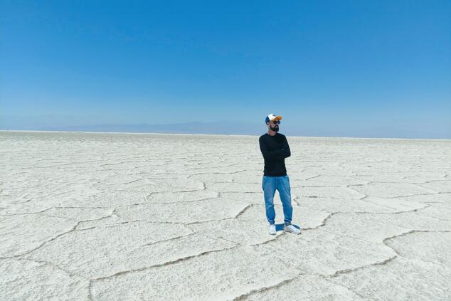 The basin of this salt flat was covered by water with a large amount of salts from volcanic activity. The gradual evaporation of the water gave rise to this salt flat that has a crust with an average thickness of 30 cm. salinas grandes jujuy argentina