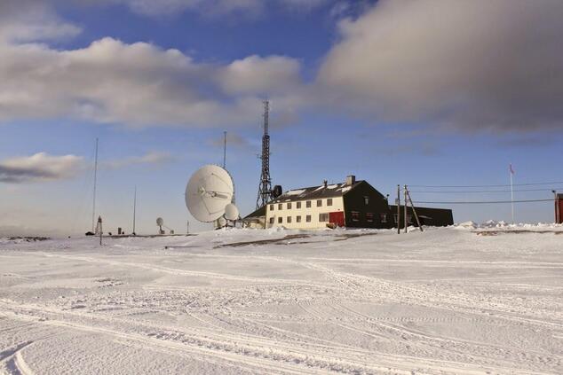 Isfjord Radio is a former weather station and radio station from 1933, now converted into a unique hotel. isfjord radio svalbard.