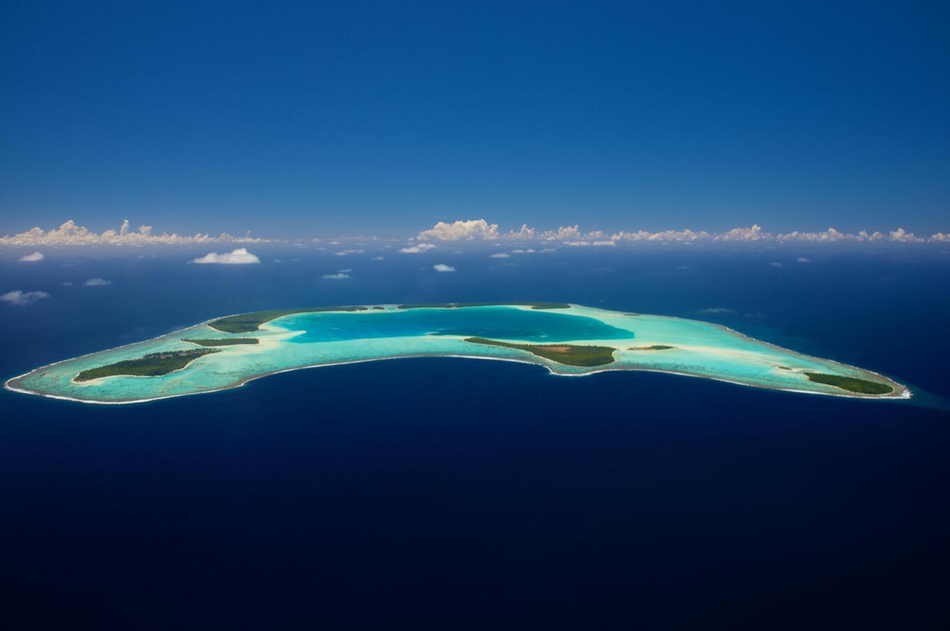 The luxury of traveling to Polynesia is to discover the authenticity of these islands, where time seems to have stopped. luxury travel Polynesia remote island
