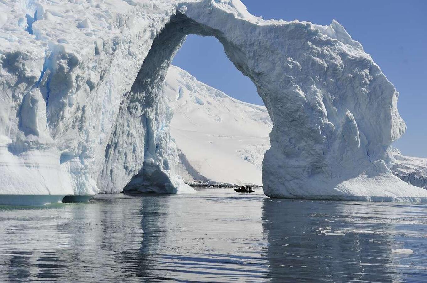 luxury antarctic voyage magellan explorer air cruises