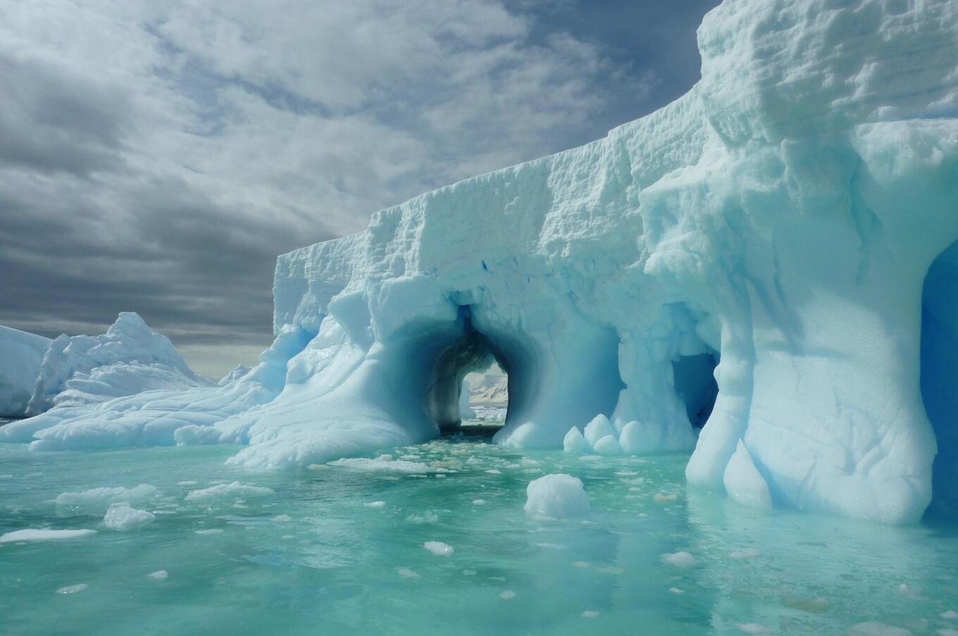luxury antarctica air cruise