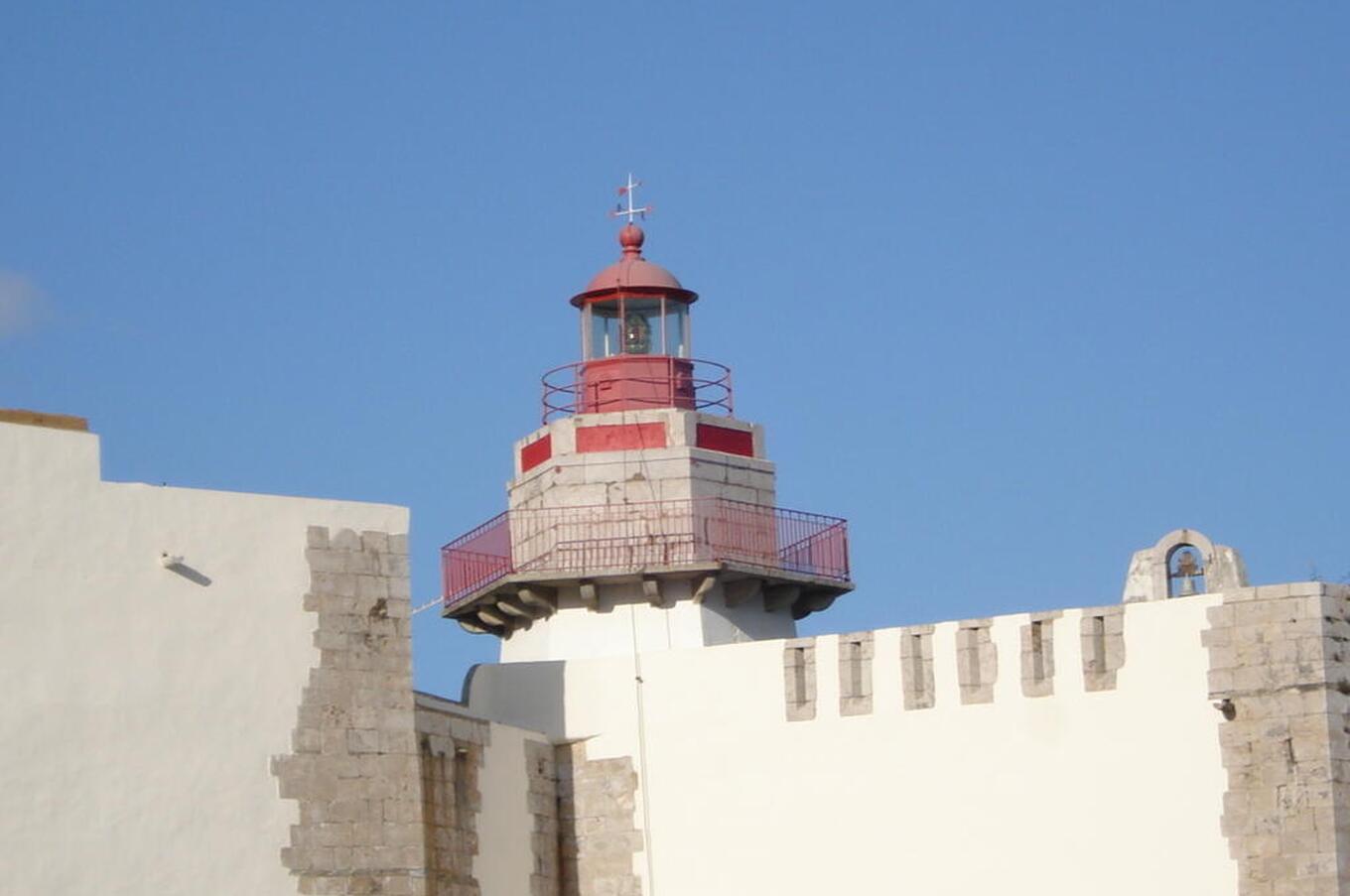 outao setubal lighthouse