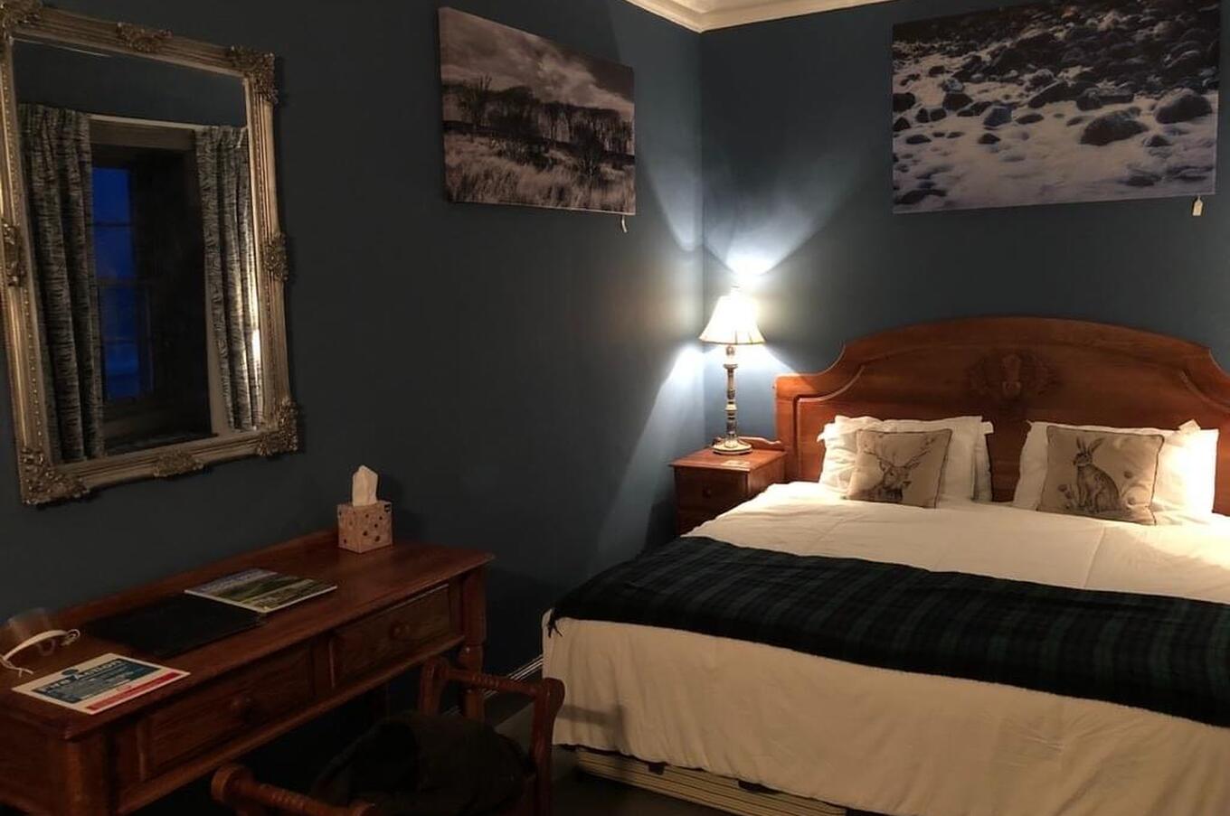 Hotel in a renovated former lighthouse keeper's house, with accommodation and views of the Scottish coast.
