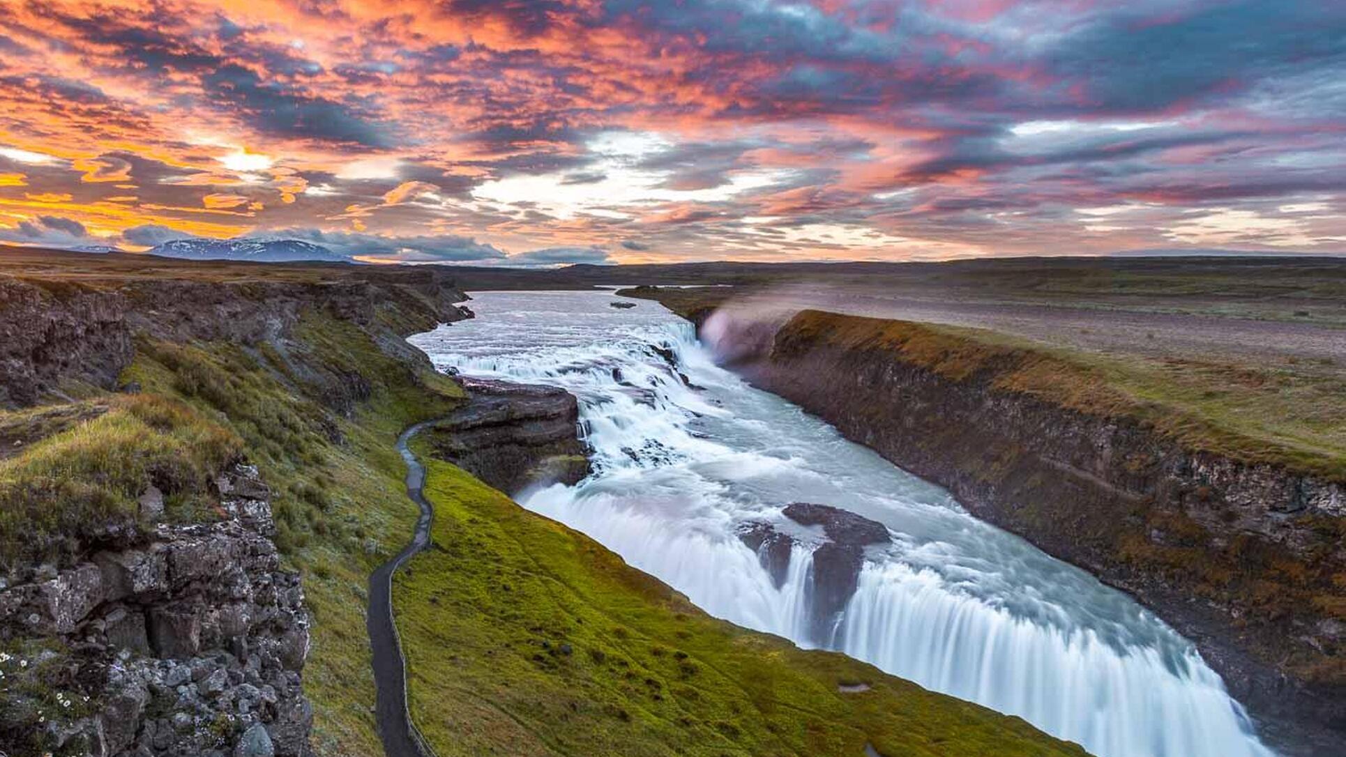 luxury trip iceland adventure