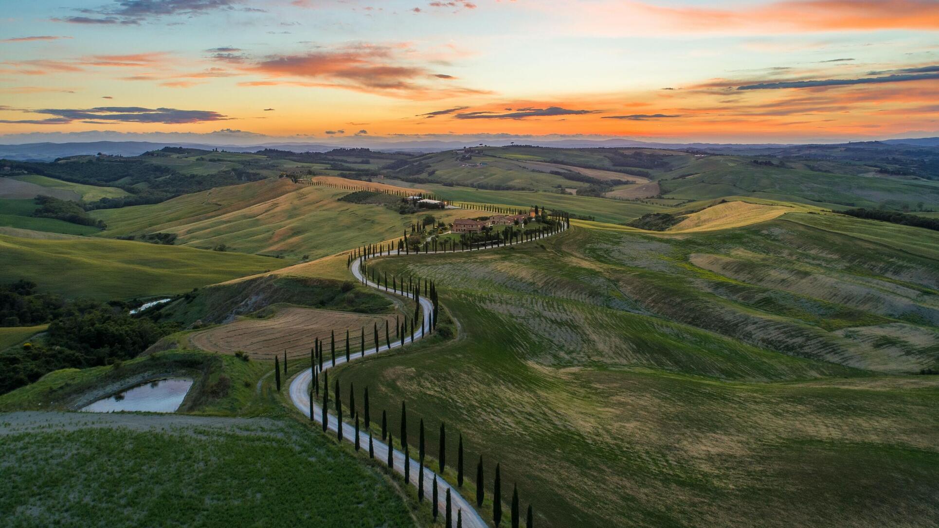 luxury travel Italy grand tour tuscany